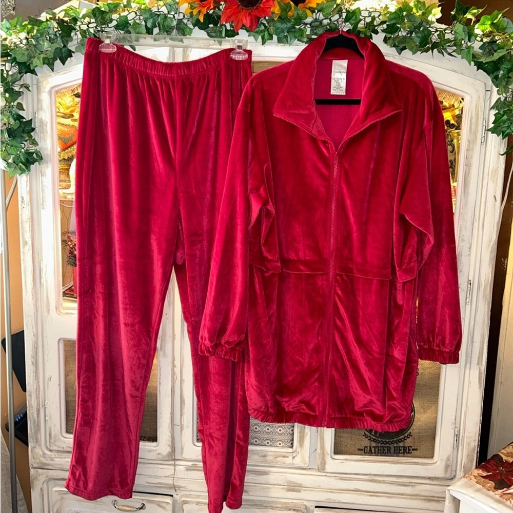 Roaman's Women Large TALL pink velour 2-piece track suit